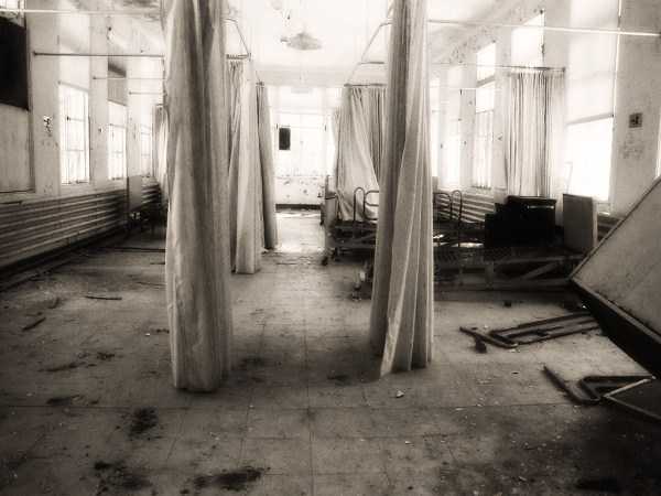 spital-abandonat.jpg
