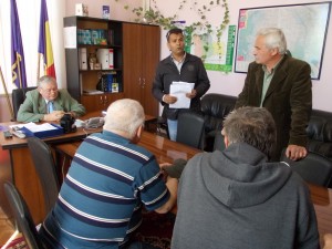 Răfuieli în ”fagmilia” Girov: secretar destituit de primar condamnat