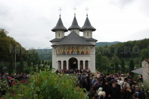 Starețul Mânăstirii Sihăstria a trecut la cele veșnice