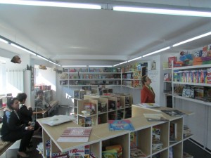 O librărie și doi librari la Târgu-Neamț