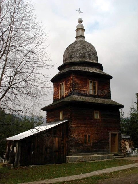 Trasee de patrimoniu &#8211; Bisericile de la poalele Ceahlăului