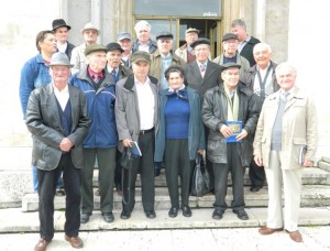 După 55 de ani, reuniunea veteranilor de la Stejaru