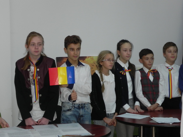 Ziua Națională a României sărbătorită de elevii Școlii Nr. 5 Piatra Neamț