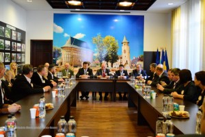 Delegații străine la Piatra Neamț, de Ziua României! PSD zice că n-a fost invitat