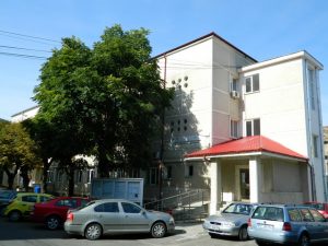 14 școli din Neamț așteaptă autorizație de la ISU