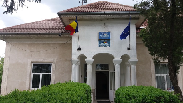Anunţ public privind depunerea solicitării de emitere a acordului de mediu &#8221; Înființare rețea de distribuție gaze naturale și racorduri în comuna Păstrăveni, județul Neamț