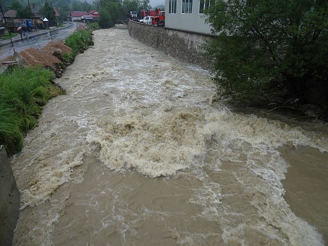 GALERIE FOTO Imaginea potopului la Bicaz Chei și Dămuc