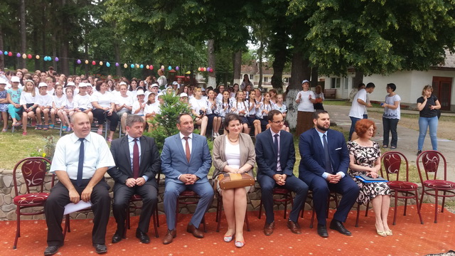 GALERIE FOTO Copii de origine română, din Moldova și Ungaria, în Tabăra Oglinzi