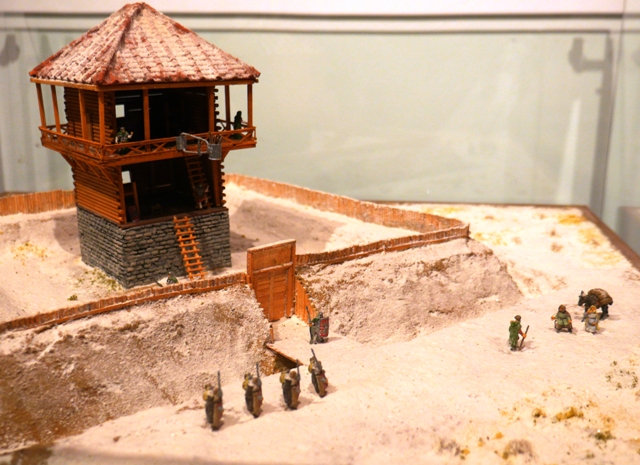 Istorie în miniatură la Muzeul din Piatra Neamț