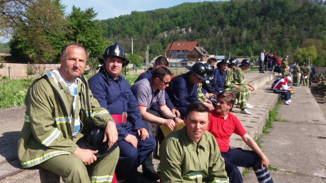 GALERIE FOTO Pompierii voluntari din Târgu-Neamț, locul al II-lea la etapa zonală