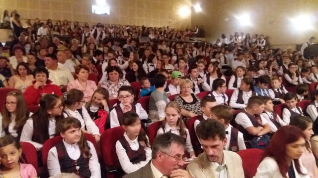 FOTO Gala Olimpicilor de la Liceul „Vasile Conta” Târgu Neamț