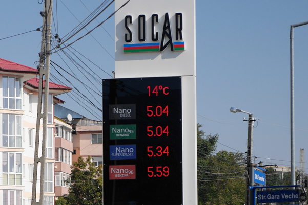 Prețurile la combustibili la Piatra Neamț &#8220;nu au crescut&#8221;, dar s-au mărit!