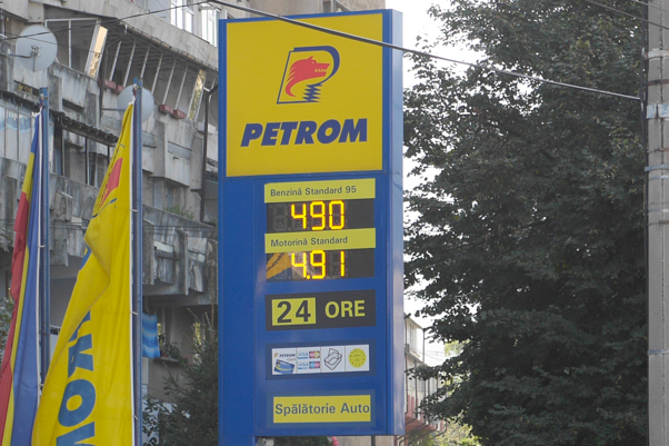 Prețurile la combustibili la Piatra Neamț &#8220;nu au crescut&#8221;, dar s-au mărit!