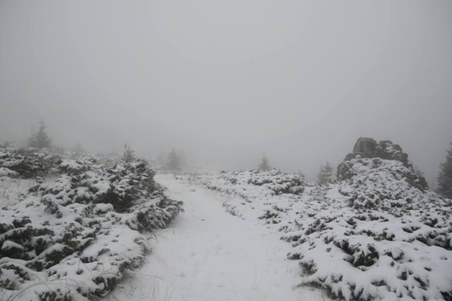 -7,3 grade și 6 cm de zăpadă pe Ceahlău