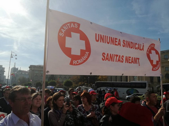 Sanitarii renunță la greva generală