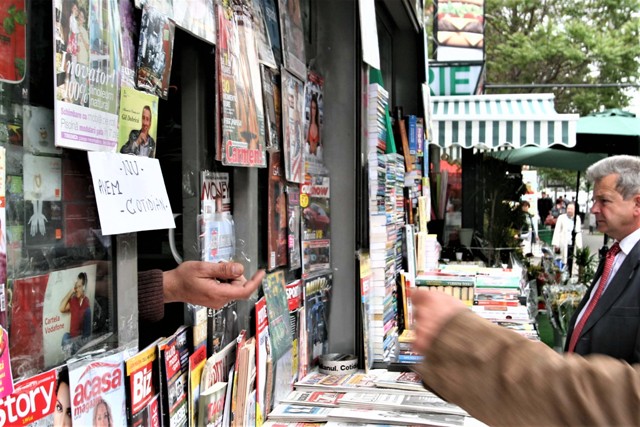 Meserii pe cale de dispariție &#8211; vânzător de ziare