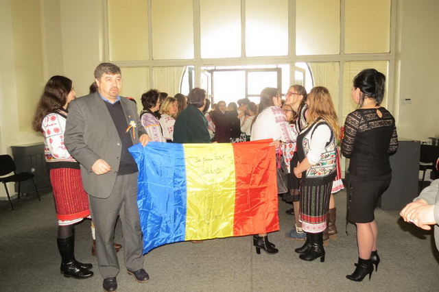 Ceremonie de semnare a parteneriatelor „100+100 de școli întru Marea Unire a Românilor”