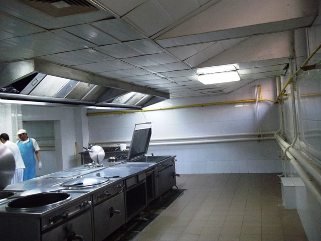 Intestinele Spitalului Județean &#8211; Bucătărie veșnic reabilitată, niciodată terminată
