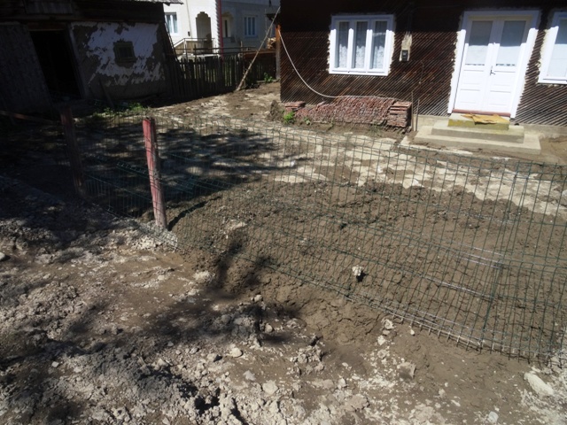 BORCA Pagube de 49 miliarde vechi: "Am văzut cu ochii mei cum a plecat dealul!" 10 inundatii borca 10