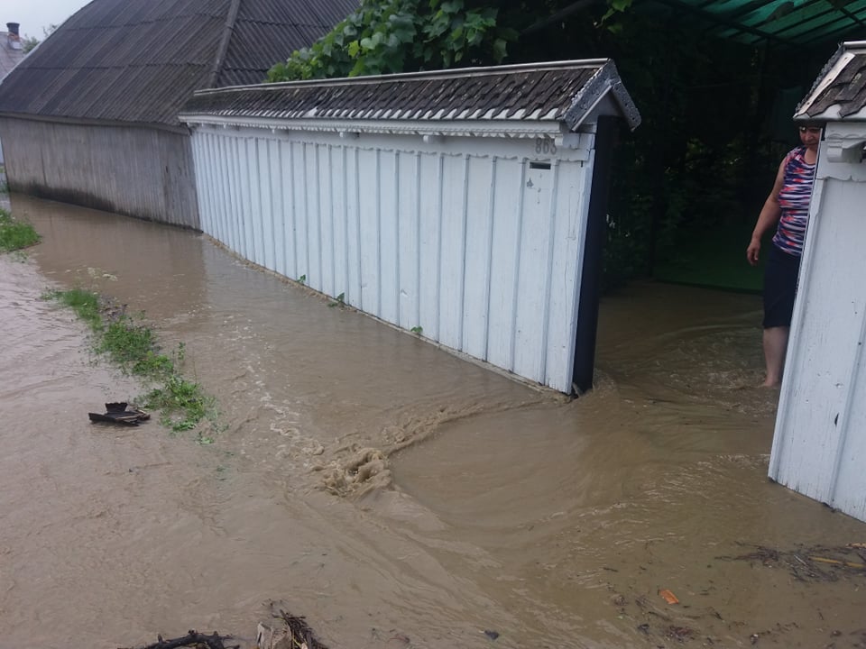FOTO Inundații la Vânători-Neamț