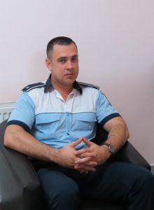 Radu Mitroi &#8211; omul care lasă uniforma de poliţist pentru roba de magistrat