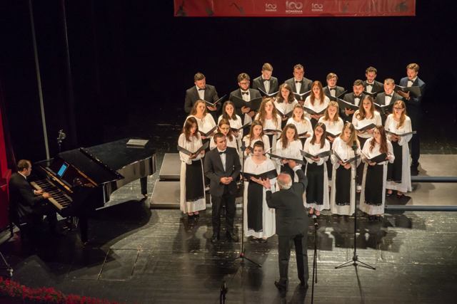 100 de ani de România, 45 de Vacanțe Muzicale la Piatra Neamț
