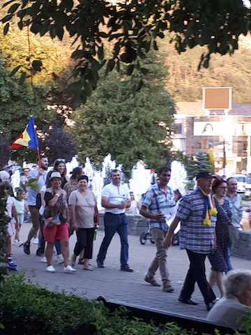 Protest la Piatra Neamț în semn de solidaritate cu protestatarii din diaspora. Foto