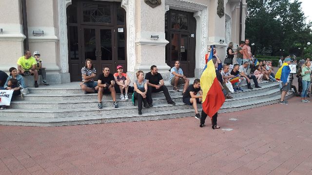 A treia zi de proteste la Piatra Neamț. Foto