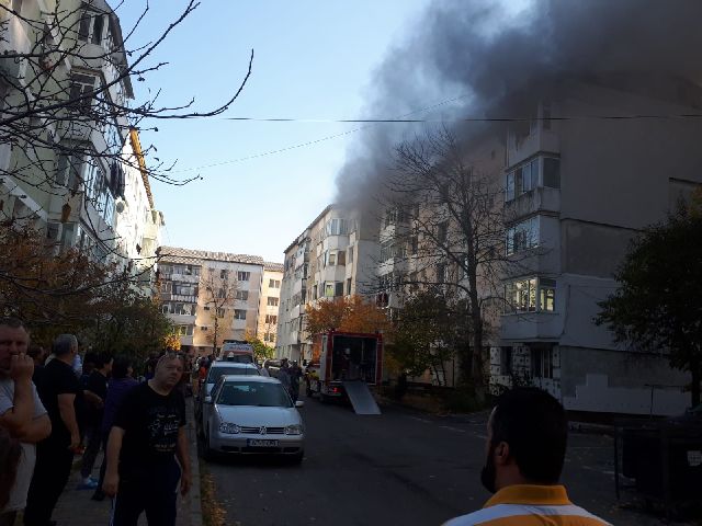 VIDEO Explozie la Piatra Neamț, doi răniți și un panicat