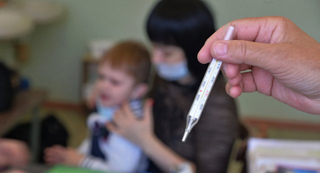 Spre vârful valului de gripă, 44 de cazuri în Neamț în ultima săptămână