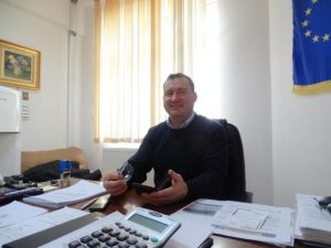 Boghicea &#8211; un tărâm încremenit în promisiuni?/ Interviu cu primarul Mihai CAZAMIR