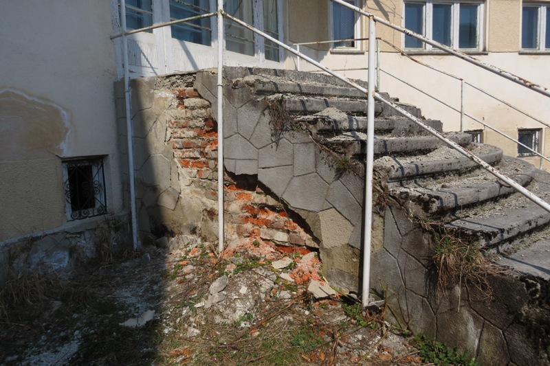 Tabăra Prelungi din Tazlău &#8211; abandon, ruină și (dez)interes
