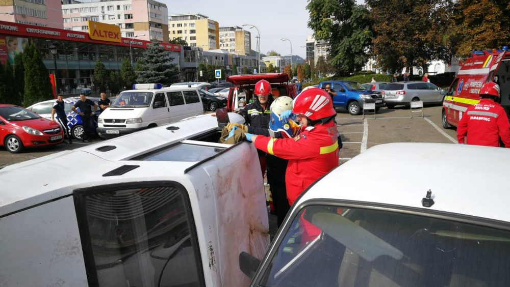 FOTO Exercițiu ISU Neamț, de ziua pompierilor
