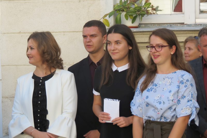 Directorul Colegiului ”Petru Rareș” a bătut obrazul Inspectoratului Școlar , la ceremonia de început de an