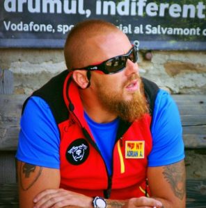 Salvamontistul Adrian Alăzăroaei: ”Un psihic fortificat salvează oameni, fără să aștepte mulțumiri”