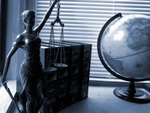 Acuze grave la adresa unui avocat din Baroul Neamț