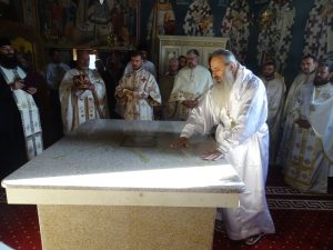 BORCA ÎPS Teofan a sfințit biserica satului Soci