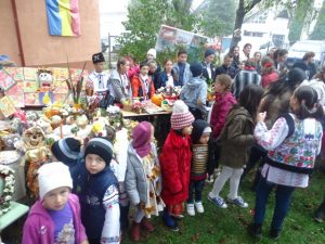 Sărbătoarea toamnei, festivalul bunătăților la Borlești
