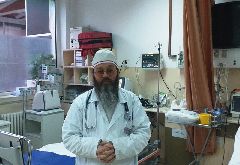 Părintele-medic: ”Mi-a plăcut duhul spitalului din Târgu Neamț”