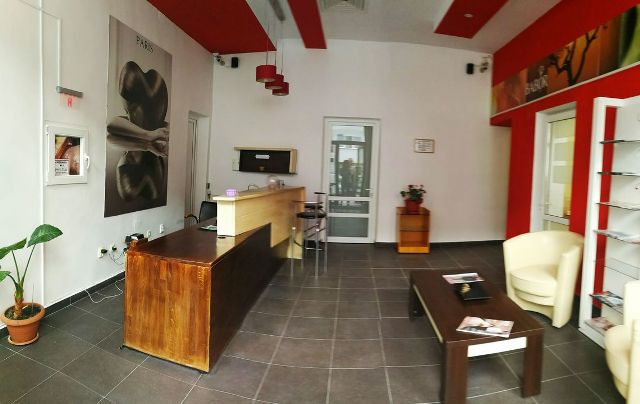 Cabinet medical la parterul Băii Comunale baia comunala p neamt