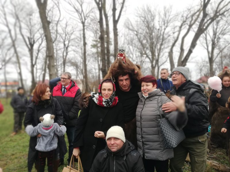 Video și foto: Datini și obiceiuri la Roznov
