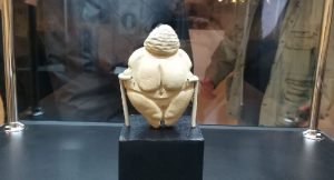 Încă o recunoaștere internațională pentru statueta „Venus de la Piatra Neamț”, expusă la muzeul din Târgoviște
