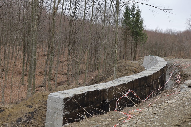 Drumuri și poduri intrate în modernizare, în zona Târgu Neamț