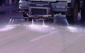 Străzile din Piatra Neamț spălate cu clor și zonele publice stradale dezinfectate