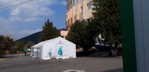 De ce scade numărul pacienților cu coronavirus internați în Spitalul Județean Neamț