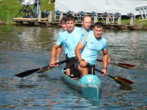 Drumul plutașilor cu 10 canoe, la inițiativa unui campion mondial
