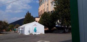 Bolnavii Covid din Neamț nu încap la Spitalul Modular Lețcani