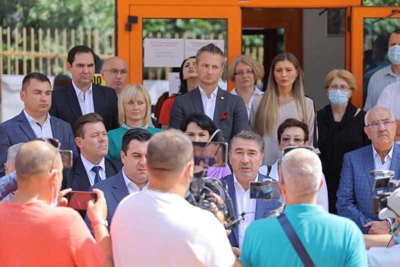 Alianța pentru Piatra Neamț, PSD-PPU, s-a înscris oficial în competiția electorală pentru Primăria și Consiliul Local al municipiului