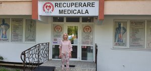 Kinetoterapeutul Andreia Grăițaru: „Omul este un întreg &#8211; cu propriul suflet, cu boala lui, cu familia lui și comunitatea lui”