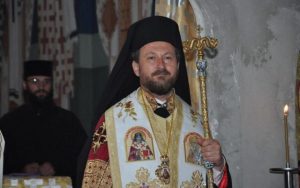 Efectul plângerii unui seminarist din Neamț: fostul episcop al Huşilor trimis în judecată pentru viol